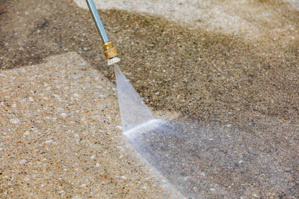Best Gas Station Cleaning  in Mitchell, SD